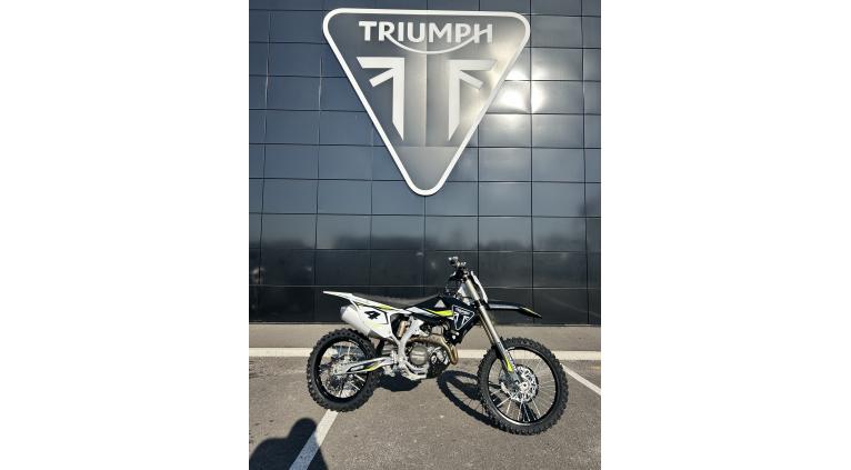 TRIUMPH TF 450-RC