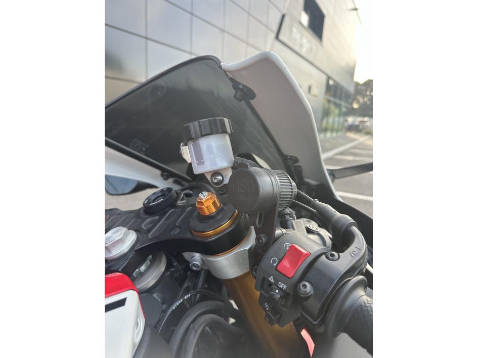 YAMAHA YZF-R7 WORLD GP 60TH ANNIVERSARY