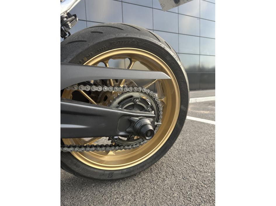 YAMAHA YZF-R7 WORLD GP 60TH ANNIVERSARY