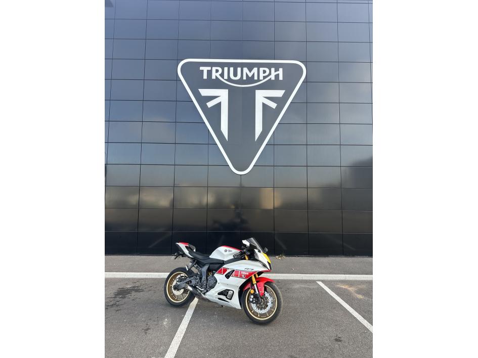 YAMAHA YZF-R7 WORLD GP 60TH ANNIVERSARY