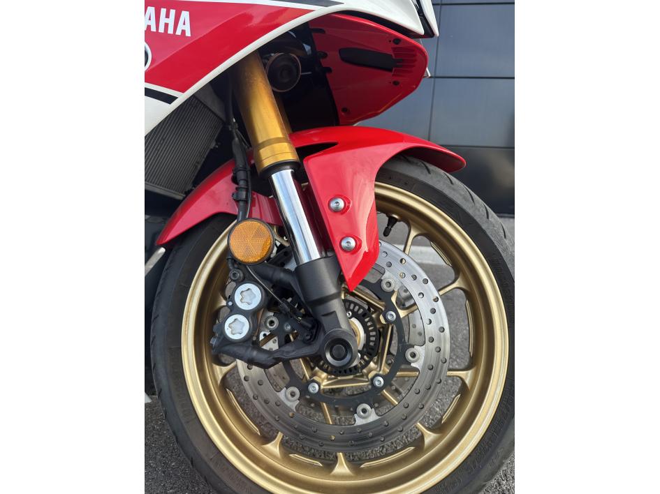 YAMAHA YZF-R7 WORLD GP 60TH ANNIVERSARY