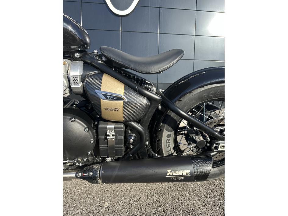 TRIUMPH BONNEVILLE BOBBER TFC