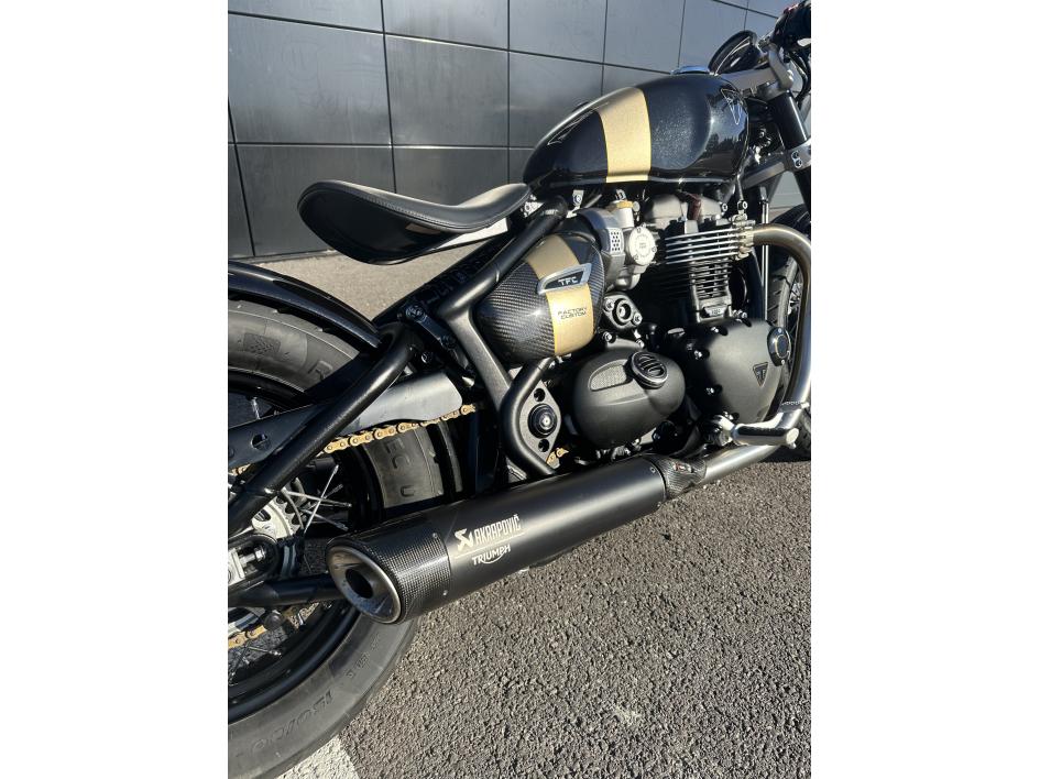 TRIUMPH BONNEVILLE BOBBER TFC