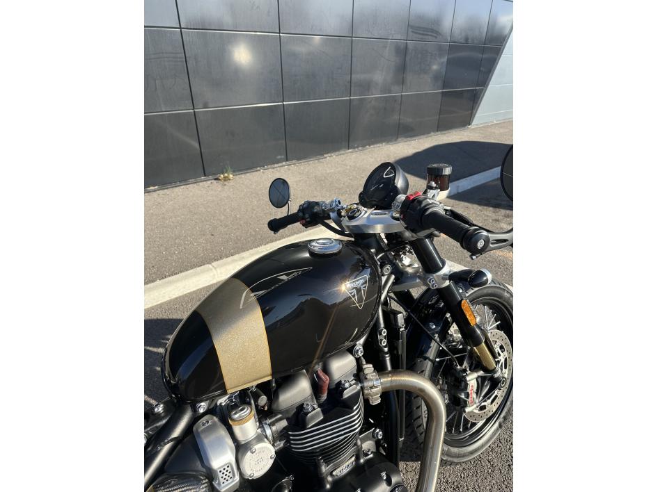 TRIUMPH BONNEVILLE BOBBER TFC