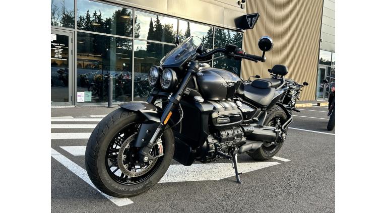 TRIUMPH ROCKET III GT