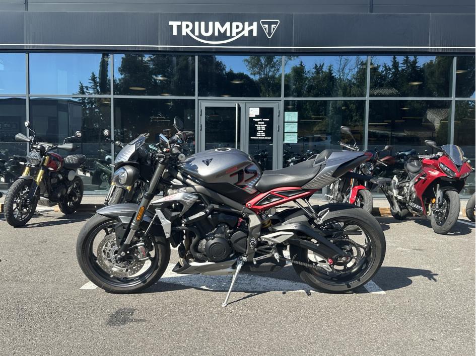 TRIUMPH STREET TRIPLE 765 RS