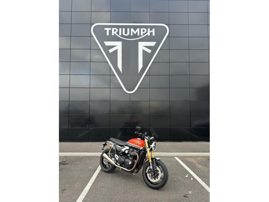 TRIUMPH SPEED TWIN 1200 RS