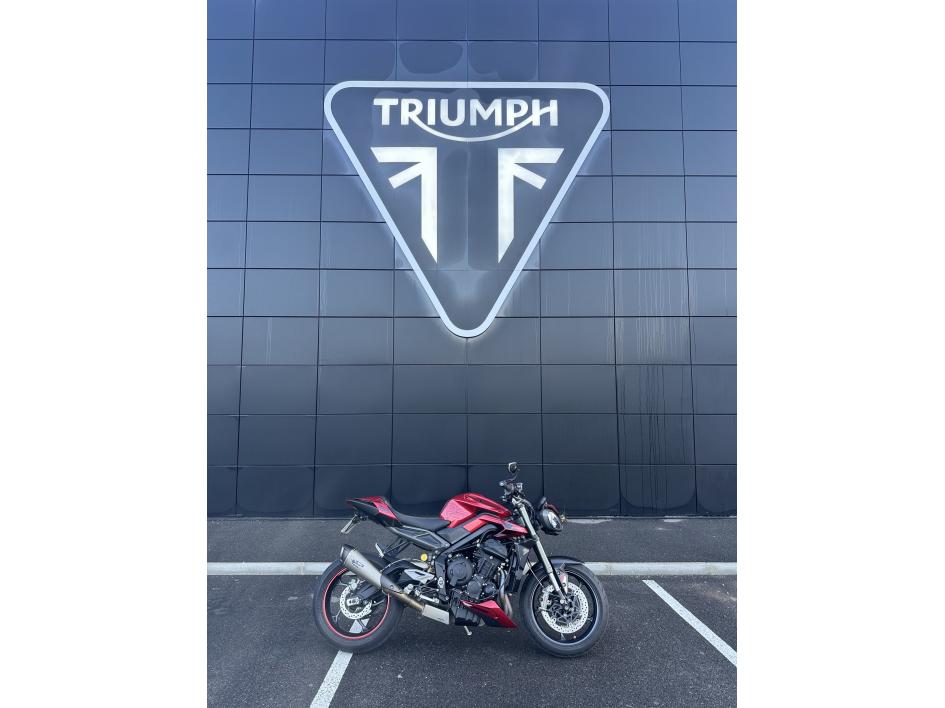 TRIUMPH STREET TRIPLE 765 RS