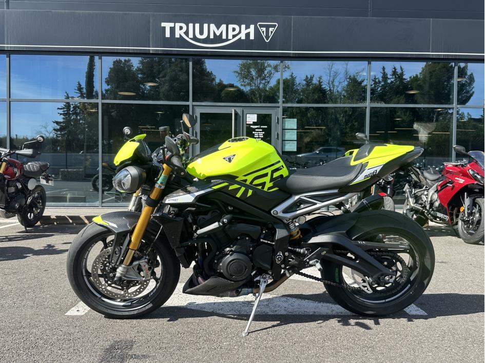 TRIUMPH STREET TRIPLE 765 MOTO 2