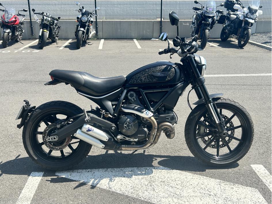 DUCATI SCRAMBLER FULL THROTLE