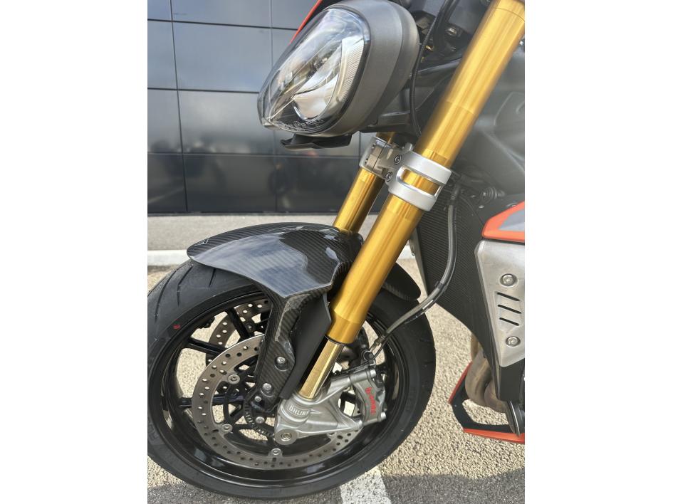 TRIUMPH SPEED TRIPLE 1200 RS