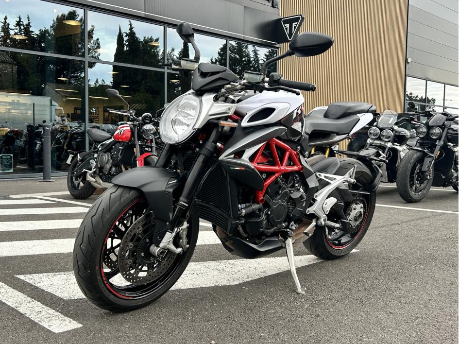 MV AGUSTA BRUTALE 800 RR