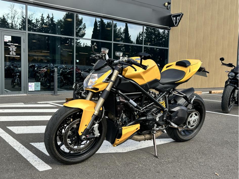 DUCATI STREETFIGHTER 848 FIGHTER YELLOW
