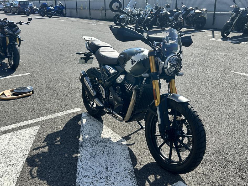 TRIUMPH Scrambler 400 X