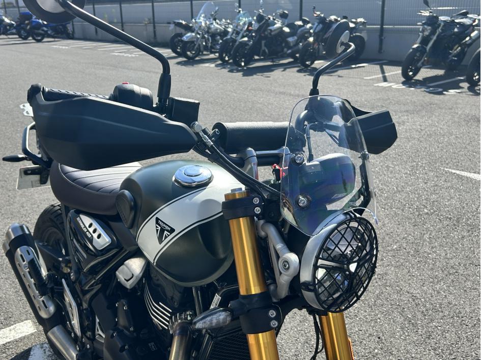 TRIUMPH Scrambler 400 X