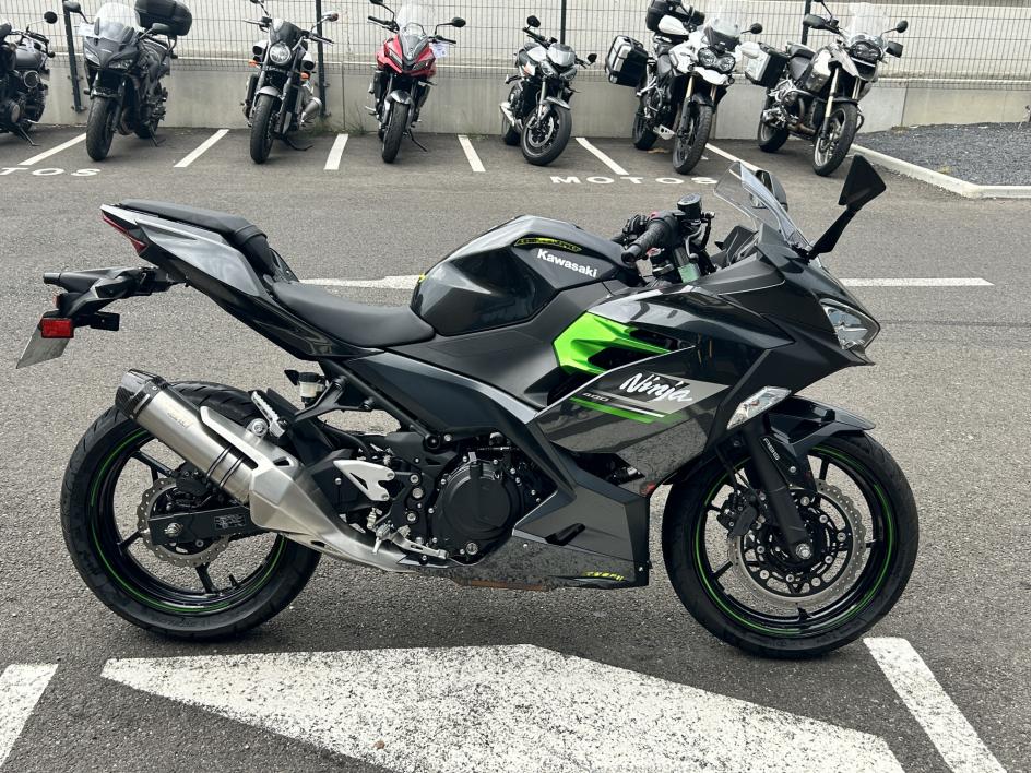 KAWASAKI NINJA 400