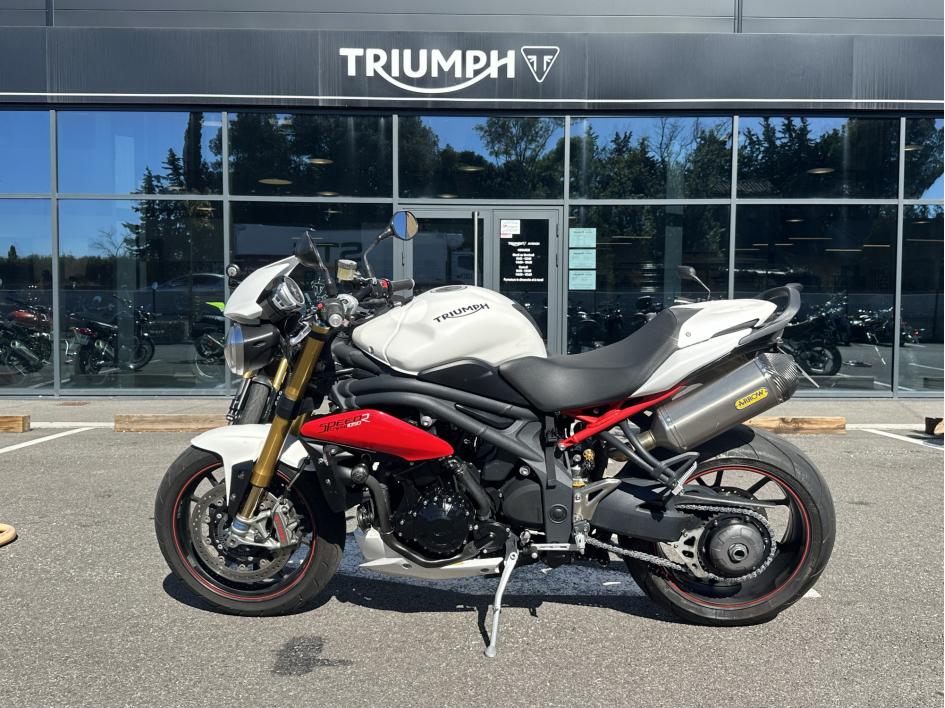 TRIUMPH SPEED TRIPLE 1050 R ABS