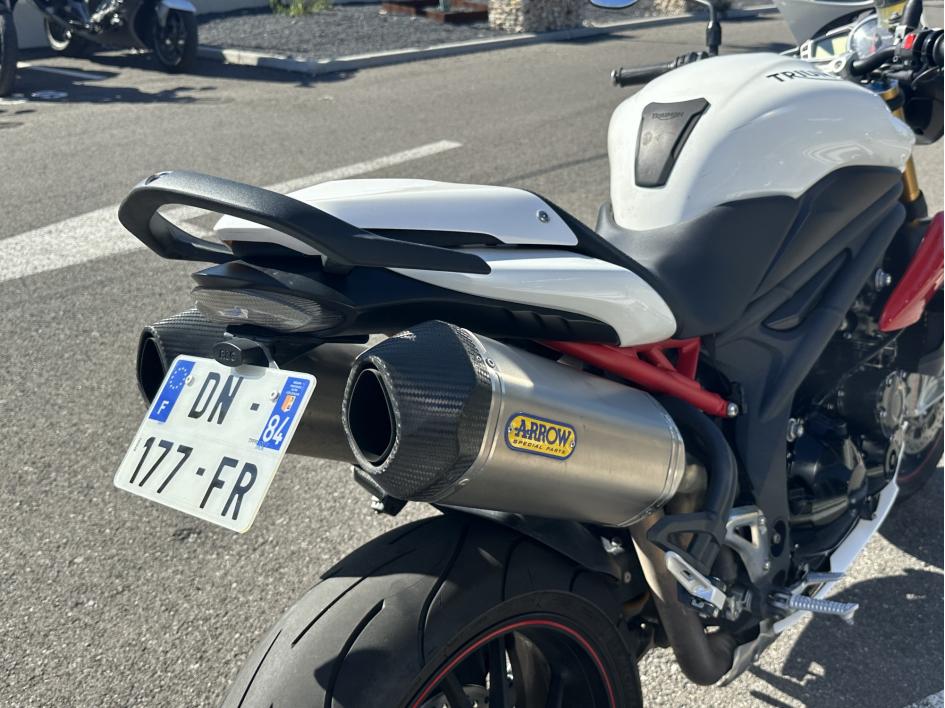 TRIUMPH SPEED TRIPLE 1050 R ABS