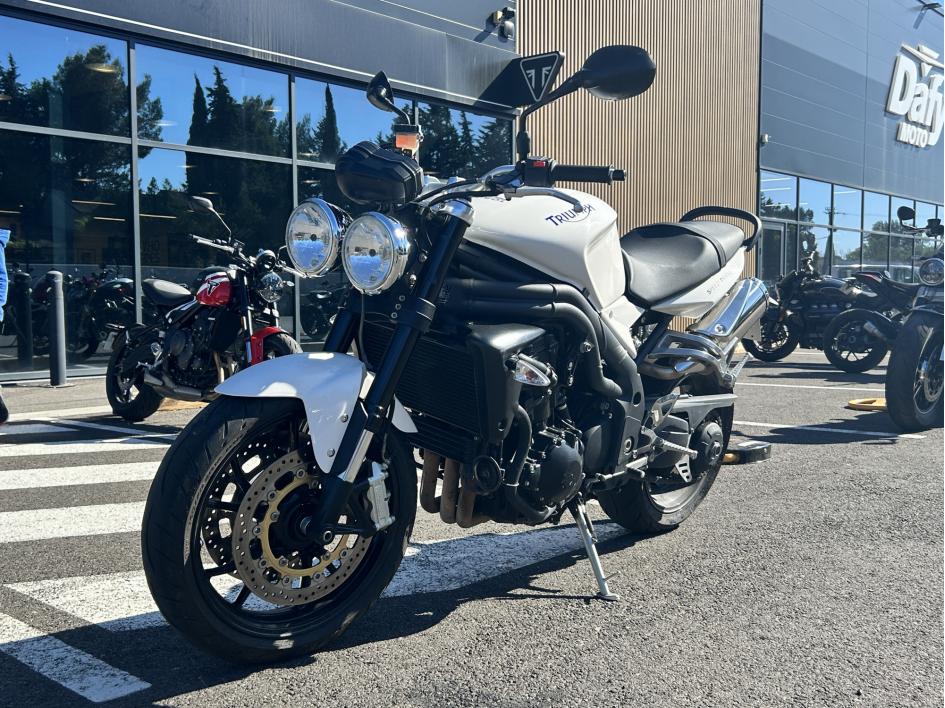 TRIUMPH SPEED TRIPLE 1050