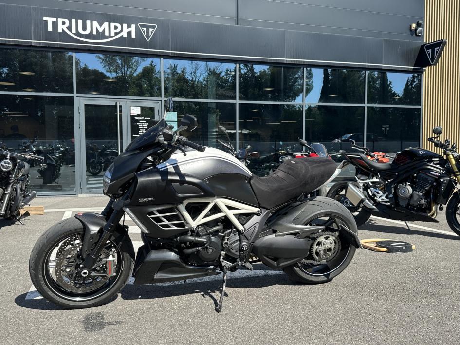 DUCATI DIAVEL AMG