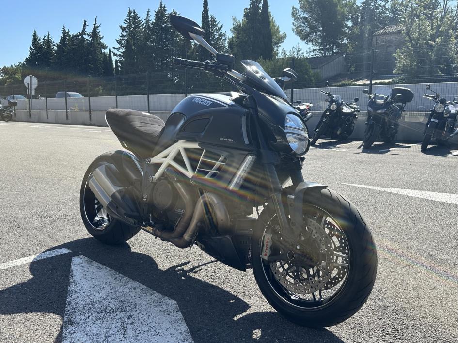 DUCATI DIAVEL AMG