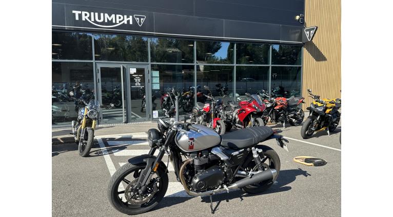 TRIUMPH SPEED TWIN 900