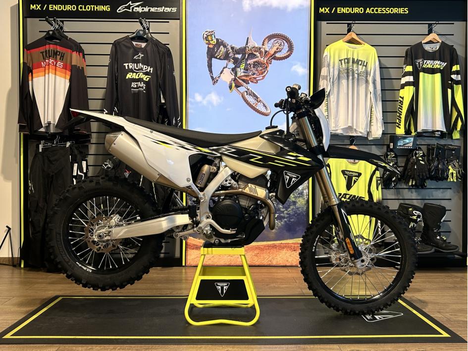 TRIUMPH TF 250-E
