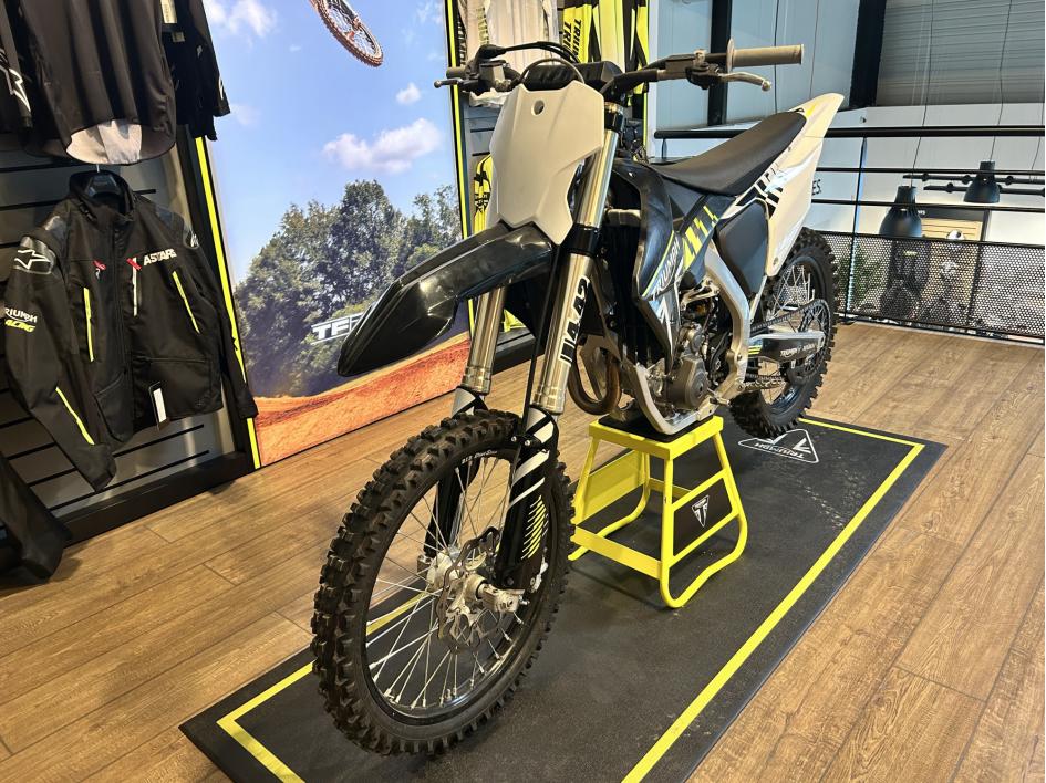TRIUMPH TF 250-X