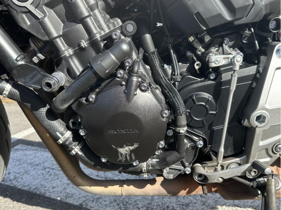 HONDA CB 1000 R