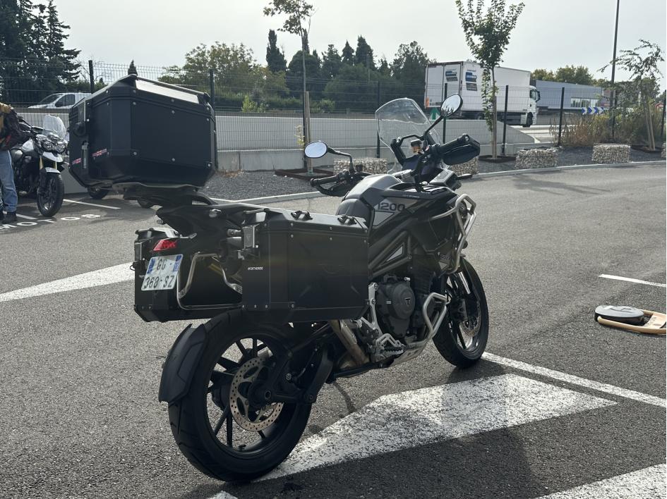 TRIUMPH TIGER 1200 GT PRO