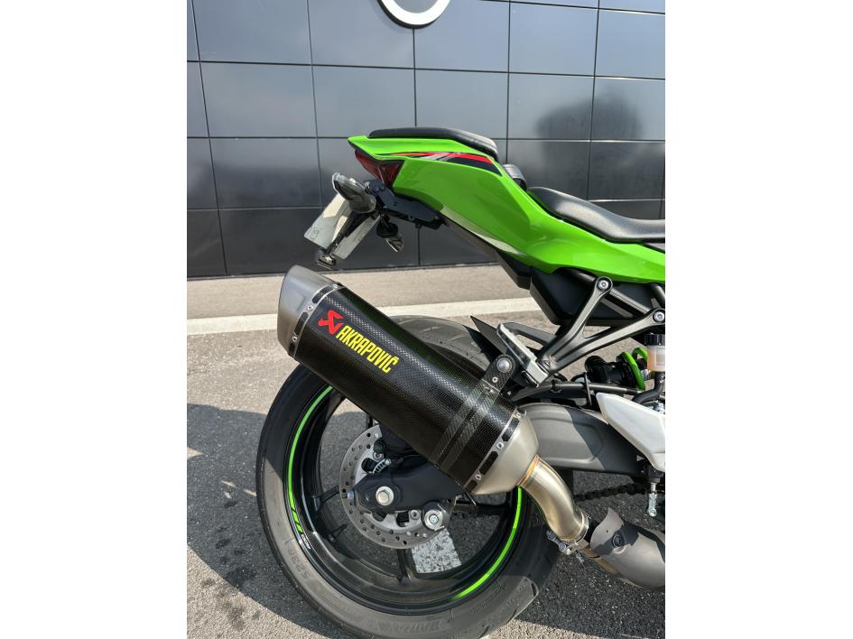 KAWASAKI ZX-4RR