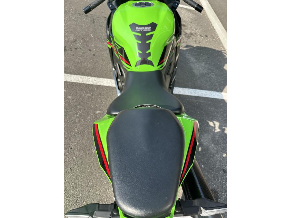 KAWASAKI ZX-4RR