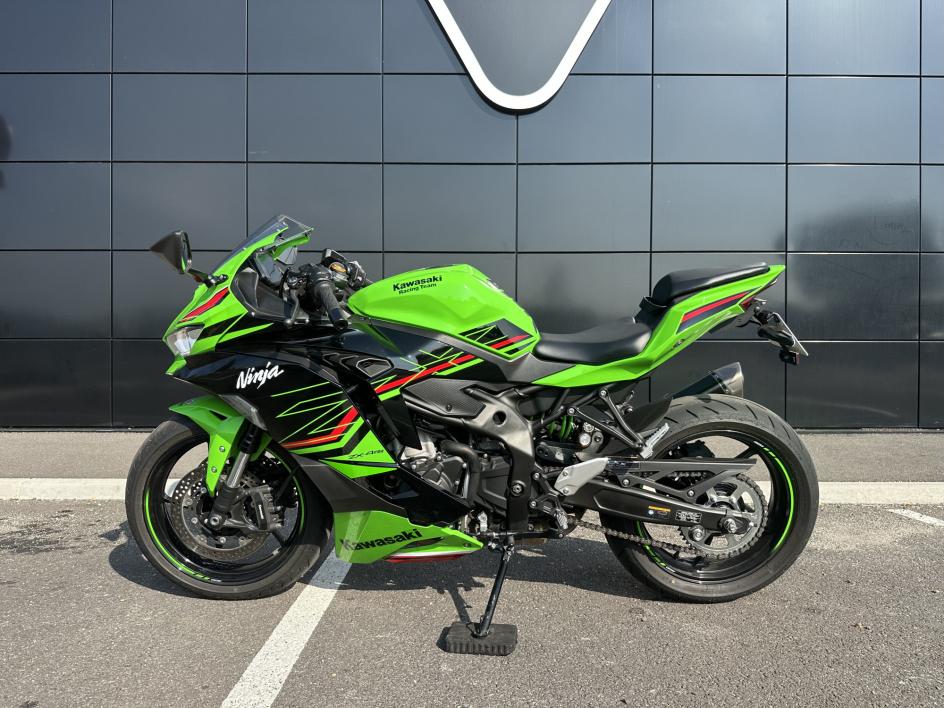 KAWASAKI ZX-4RR