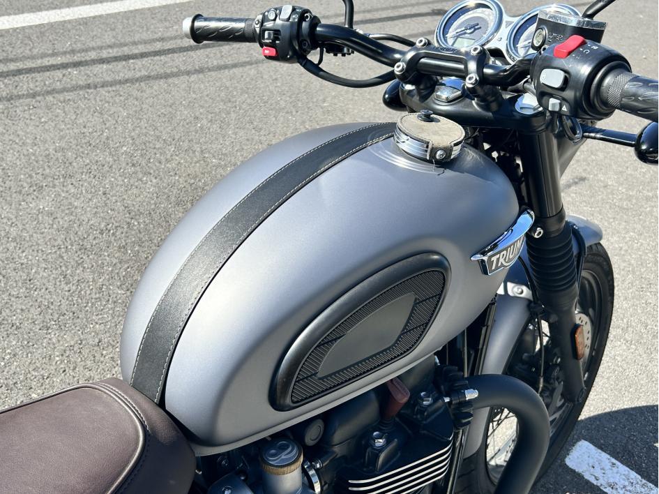 TRIUMPH BONNEVILLE T120 2017