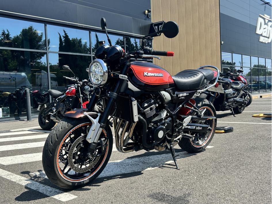 KAWASAKI Z 900 RS 