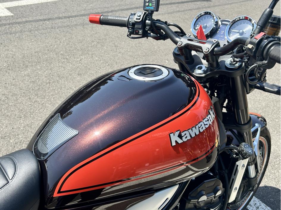 KAWASAKI Z 900 RS 
