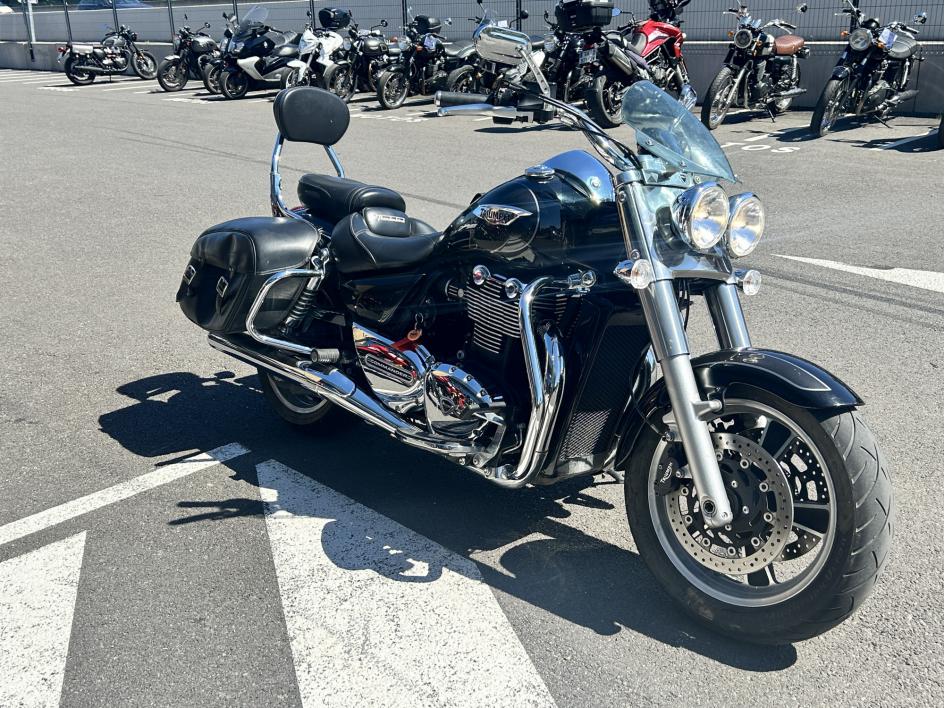 TRIUMPH THUNDERBIRD 1700 COMMANDER