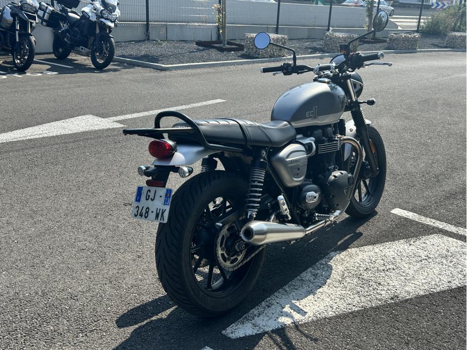 TRIUMPH STREET TWIN 900 EC1 Edition