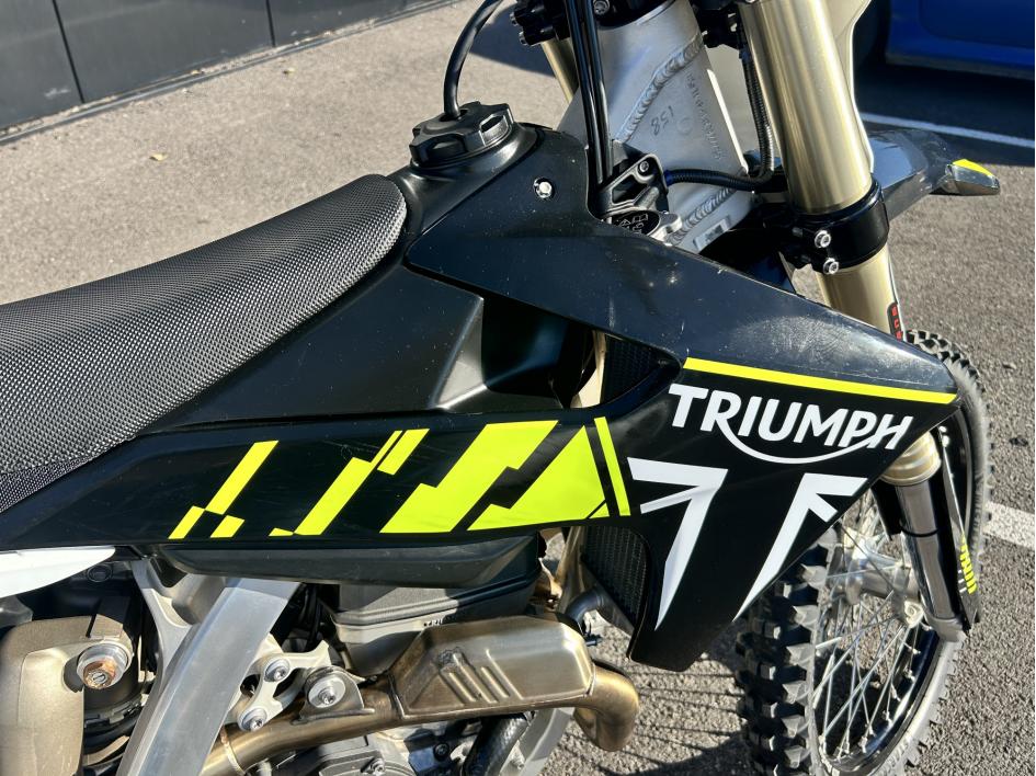 TRIUMPH TF 250-X