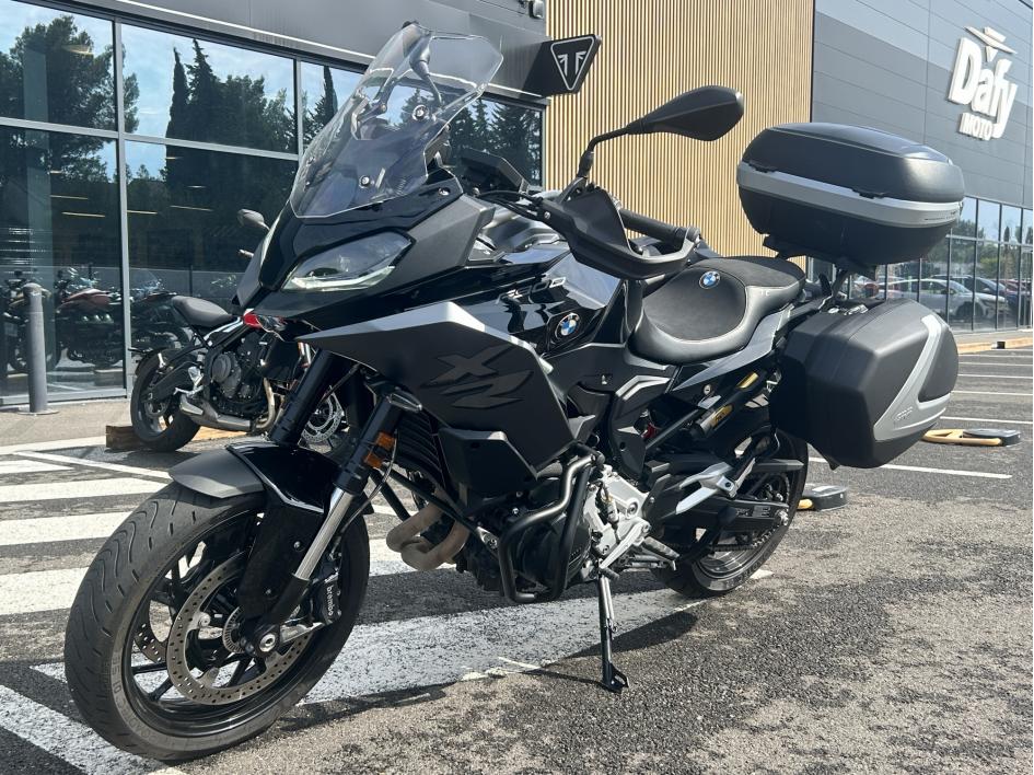 BMW F 900 XR A2 TRIPLE BLACK