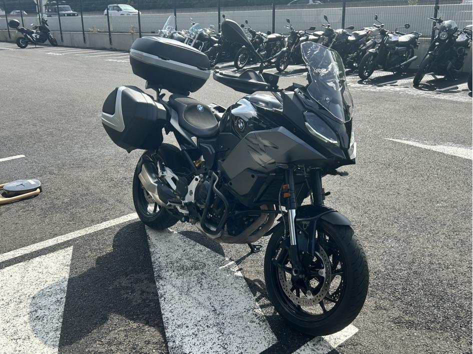 BMW F 900 XR A2 TRIPLE BLACK